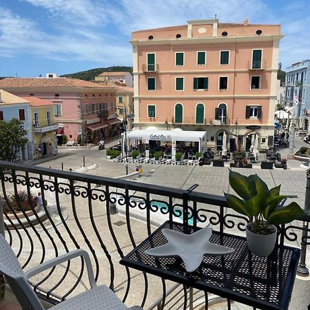 Nonna Ita Hotel Santa Teresa Gallura Buitenkant foto