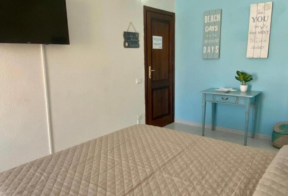 Nonna Ita Hotel Santa Teresa Gallura Buitenkant foto
